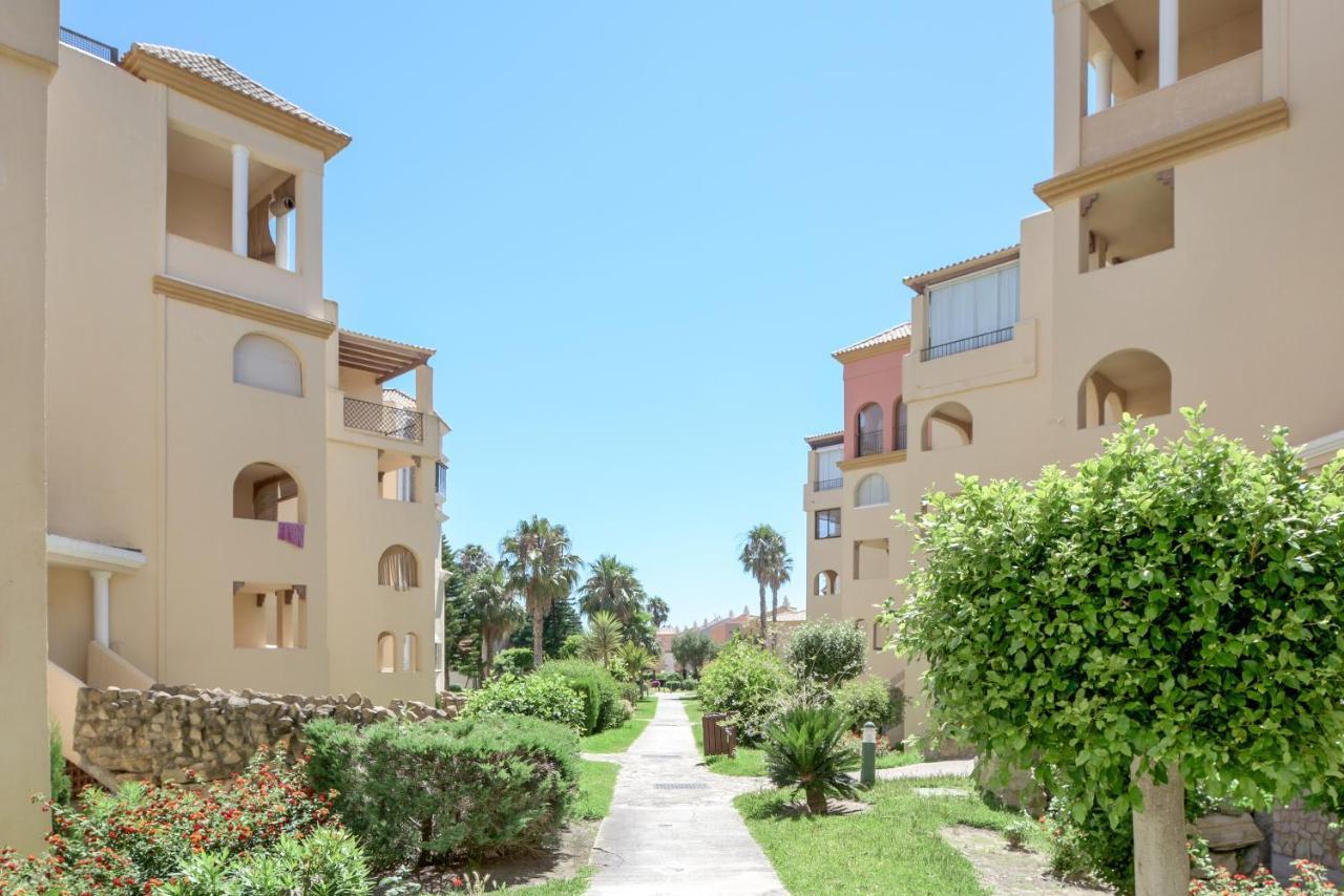Апартаменты Jardines De Zahara Захара-де-лос-Атунес Экстерьер фото
